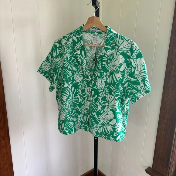 NWT Nicole Miller Women Med Preppy Linen Green Cropped Hawaiian Button Up Shirt - Picture 2 of 10